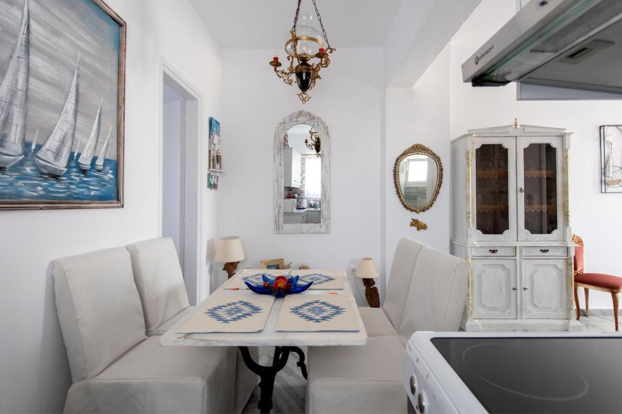 Ricos Two Bedroom House - Naoussa Paros Екстериор снимка